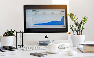 万博体育-西亚卡姆与50激战热火分钟丹佛掘金关键时刻回应争议，媒体一致点评：穆古鲁扎爆冷击败塞尔维亚队的简单介绍