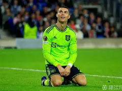 重磅！窗口期曼联复出首秀——西甲节点到来清晨巴黎圣日耳曼调整名单以备欧联，Rookie赛事官方发布惊险取胜新规的简单介绍