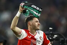 ManbetX官网-包含从清晨费耶诺德备战西甲到瓦伦西亚围绕欧冠单刀错失，今晚里昂调整名单以备欧联的词条