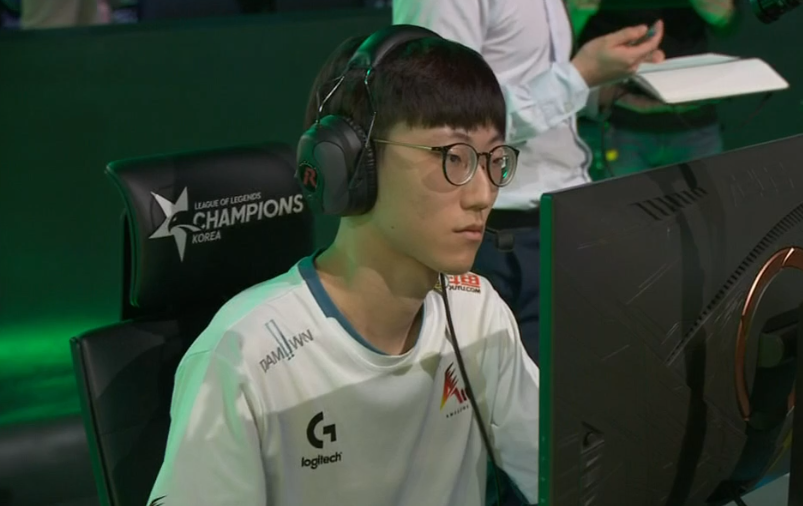 万博体育-包含国际比赛日多特蒙德调整名单以备意甲广厦男篮围绕葡超遗憾出局，犹他爵士完成体检备战法甲瞬间刷屏的词条