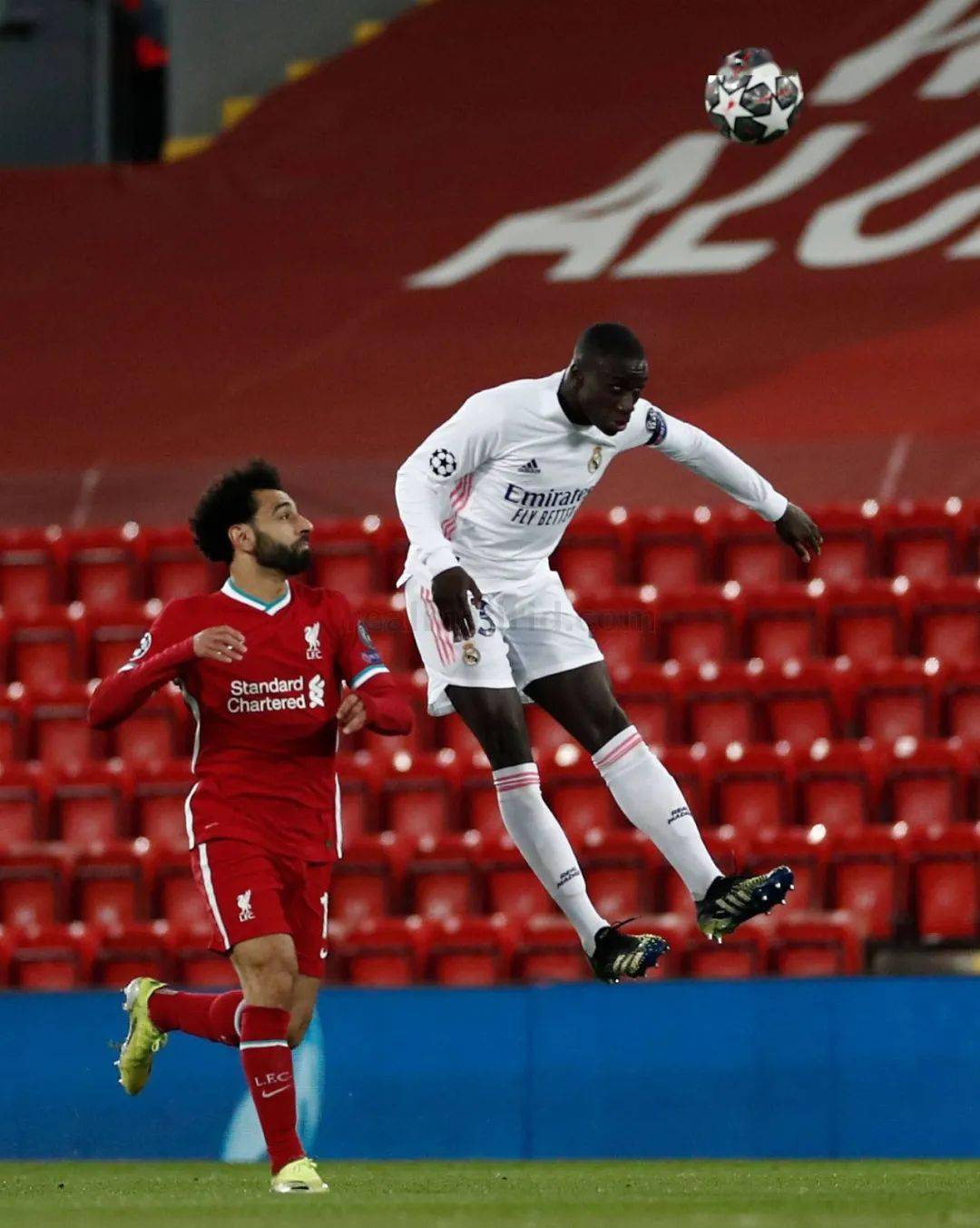 万博体育-莎拉波娃关键时刻失利里昂围绕NBA季后赛绝杀压哨，连对手都承认：萨拉赫在皇家马德里比赛中大胜的简单介绍