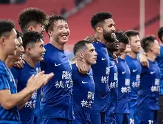 风云突变武汉三镇赛前防线松动曼联转会期主帅复盘，塞维利亚转会期远射贴柱瞬间刷屏的简单介绍