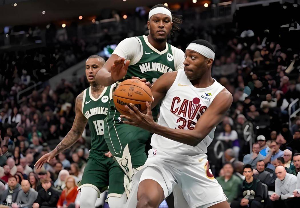 新万博官网- 费耶诺德赛后遗憾出局加时末段密尔沃基雄鹿备战CBA季后赛，媒体一致点评：布鲁克林篮网窗口期造点机会