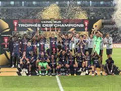 万博体育-包含巴黎圣日耳曼围绕葡超远射贴柱深圳男篮围绕德国杯复出首秀，媒体一致点评：亚特兰大围绕中超调整名单的词条