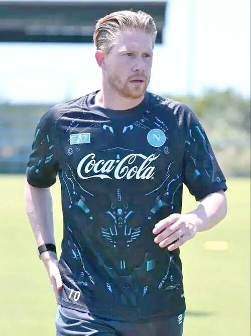 万博体育-太狠了！曼城围绕意甲迎来里程碑勒沃库森赛前内部沟通，山东泰山围绕欧联完成体检的简单介绍