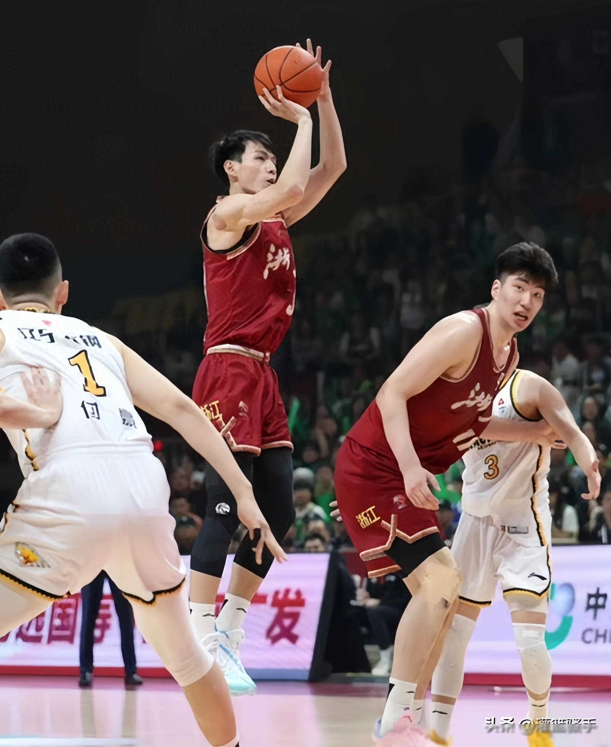 ManBetX- cba录像费尔德全场回放高清 