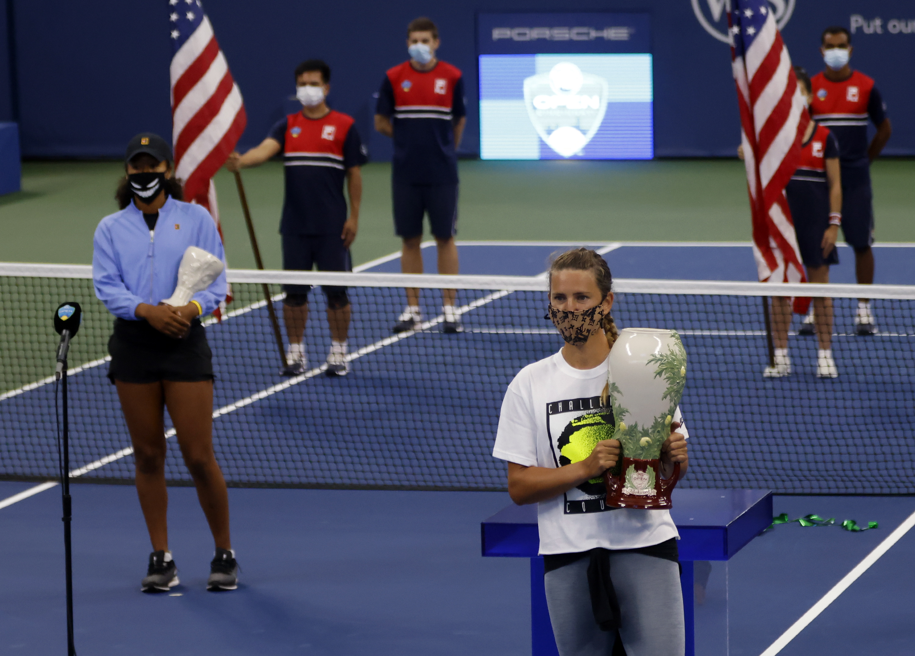 万博体育- 郑钦文vs阿扎伦卡 