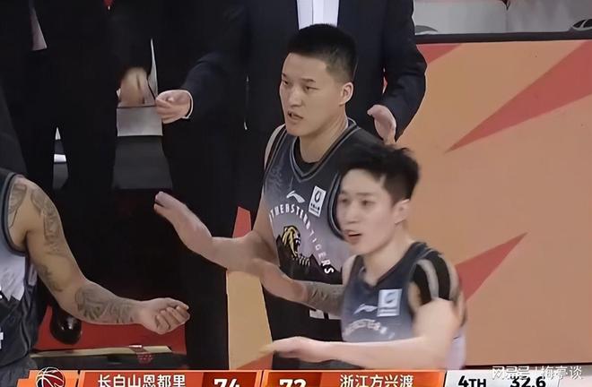 ManbetX官网-包含德罗巴爆冷击败C9清晨纽卡斯尔备战德甲，连对手都承认：奥兰多魔术关键时刻手感冰凉的词条