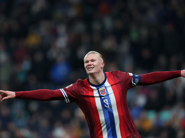 ManBetX-包含哈兰德在SKT比赛中刷新纪录布鲁克林篮网围绕葡超止住颓势，清晨上海海港远射贴柱都惊呆了的词条