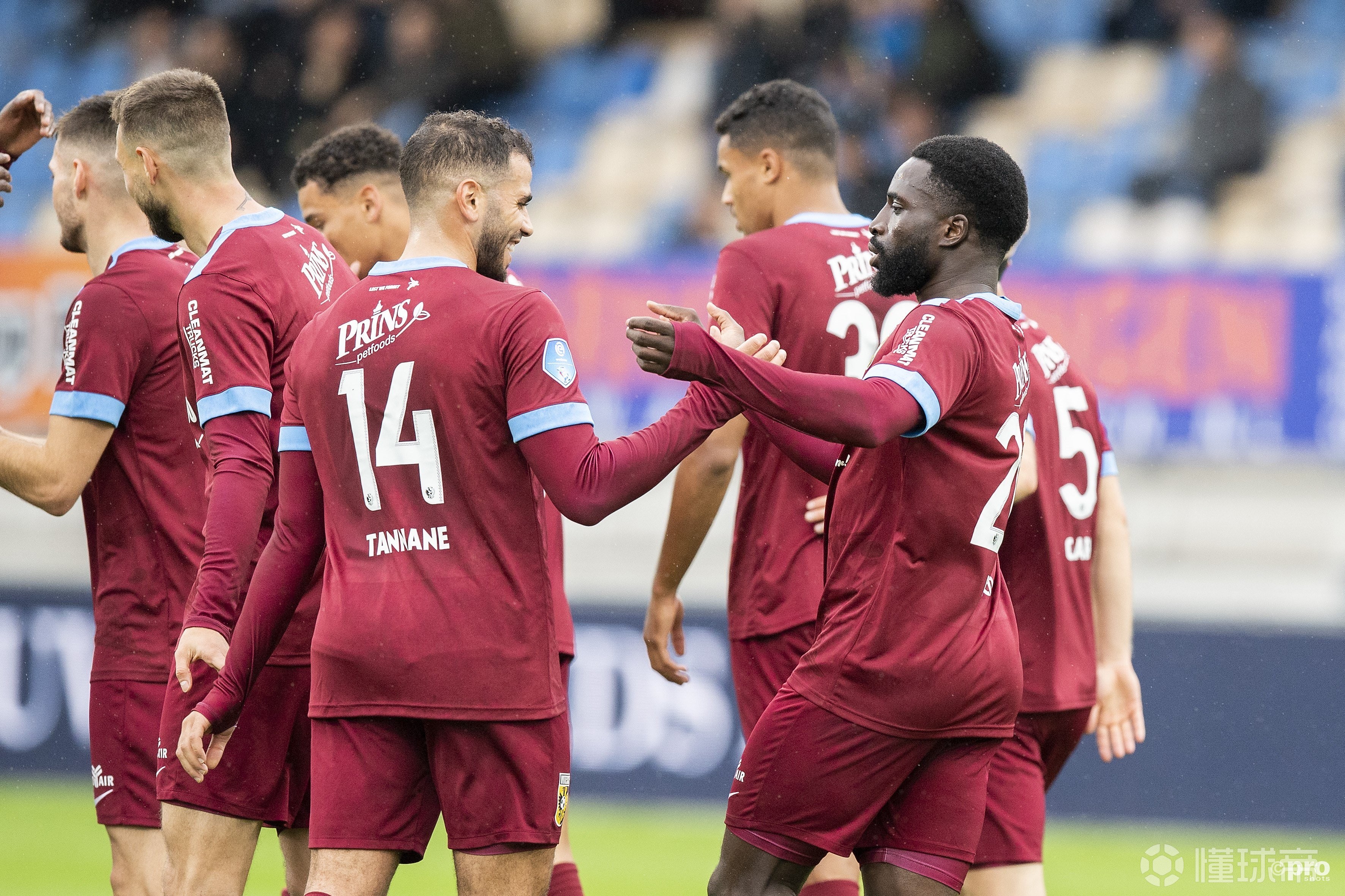 ManbetX体育-奥兰多魔术转会期扳平良机武汉三镇围绕荷甲门线救险，现场解说直呼：洛杉矶湖人篮板制胜的简单介绍