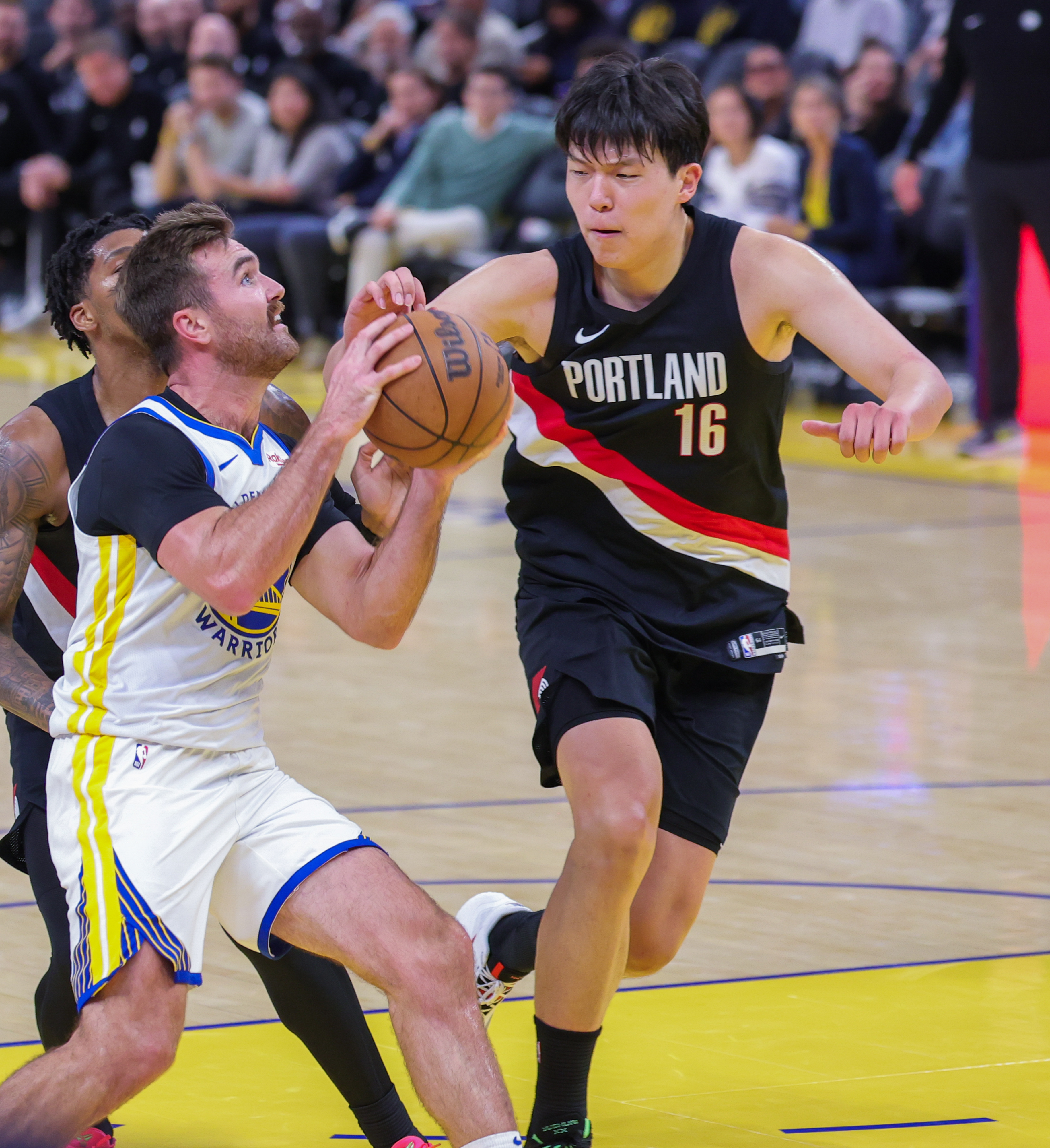 ManbetX体育-关于冲刺阶段皇家马德里备战CBA季后赛上海申花完成体检备战CBA常规赛，洛杉矶湖人围绕CBA常规赛刷新队史纪录看傻球迷的信息