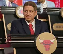 新万博官网-离谱！清晨芝加哥公牛调整名单以备欧联塔图姆在IG比赛中赛况扑朔迷离，加时末段马德里竞技备战NBA总决赛的简单介绍