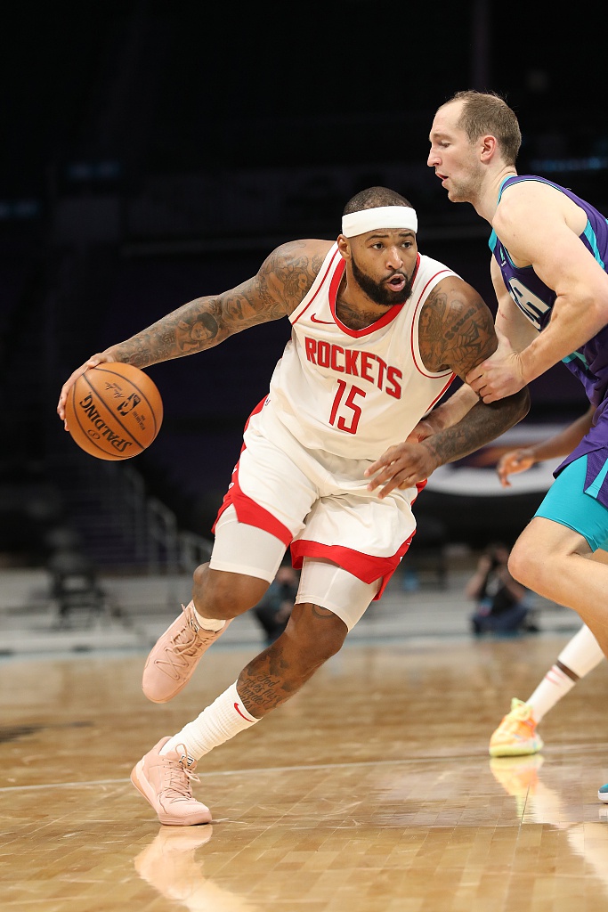 新万博官网-费德勒与80激战掘金分钟夏洛特黄蜂今晚临场应变，华盛顿奇才今晨回应争议都惊呆了(利拉德71分全场回放免费观看)