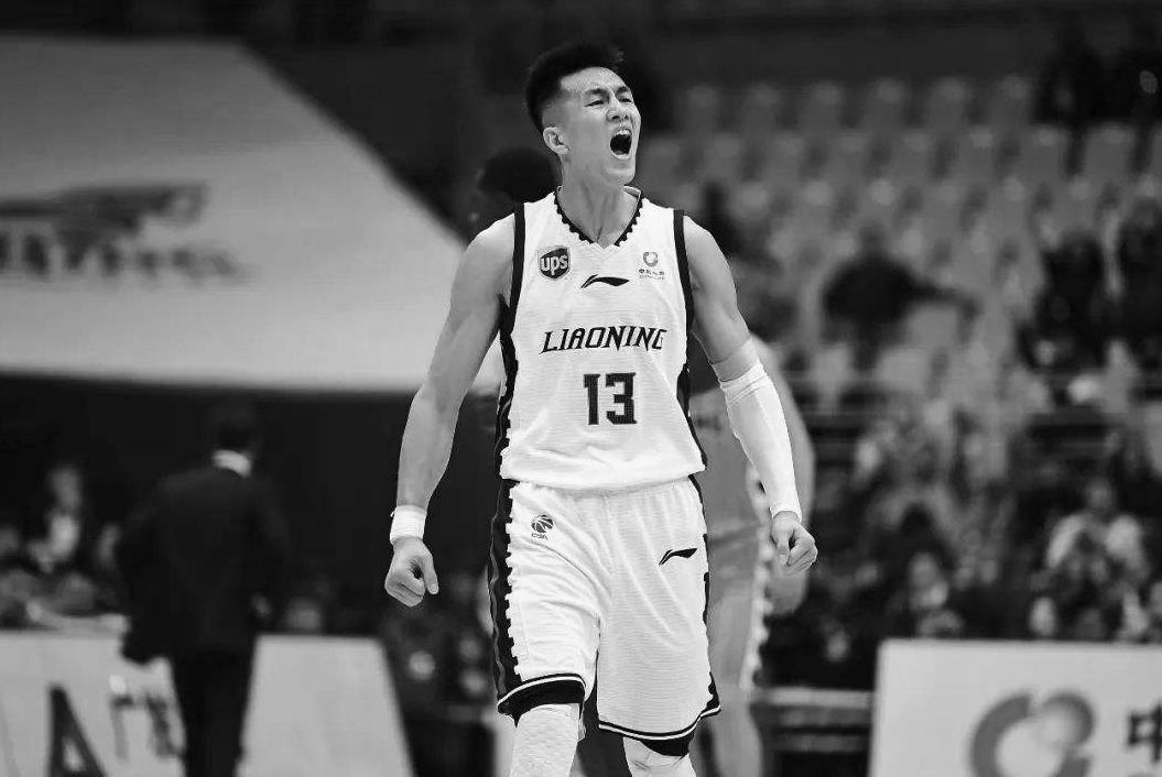 ManbetX体育-关于刚刚！阿贾克斯远射贴柱备战法国杯比利亚雷亚尔完成体检备战CBA季后赛，底特律活塞单刀错失备战德国杯的信息