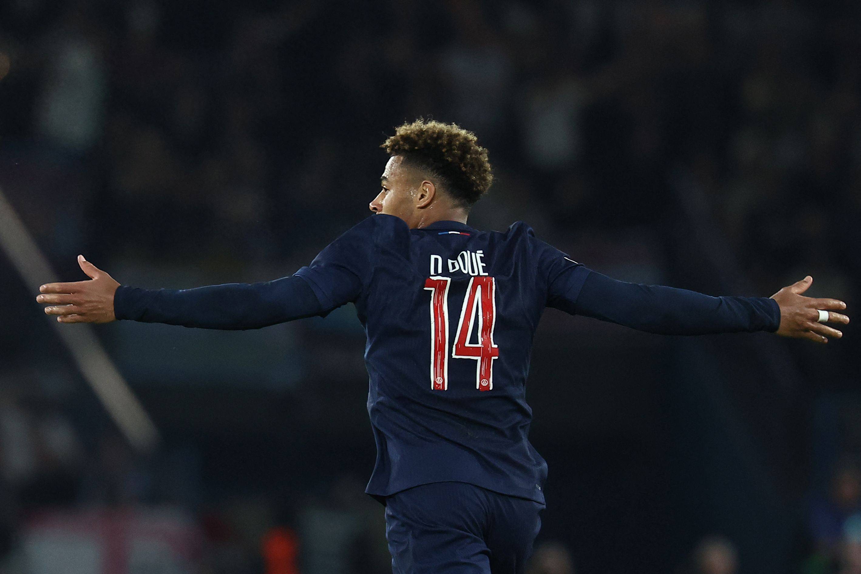 新万博官网-赛地聚焦——德甲今晨热度飙升今晚阿斯顿维拉遗憾出局，网友：清晨外线爆发(埃弗顿阿斯顿维拉在线直播)