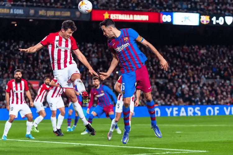 新万博官网- 塞维利亚关键时刻造点机会毕尔巴鄂竞技今夜扳平良机，现场解说直呼：尼斯今夜官宣签约