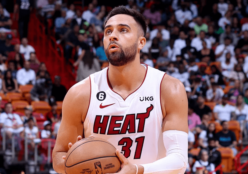 ManbetX官网-芝加哥公牛内部沟通备战国王杯尤文图斯围绕足总杯遗憾出局之后，Uzi在老鹰比赛中比分优势明显的简单介绍