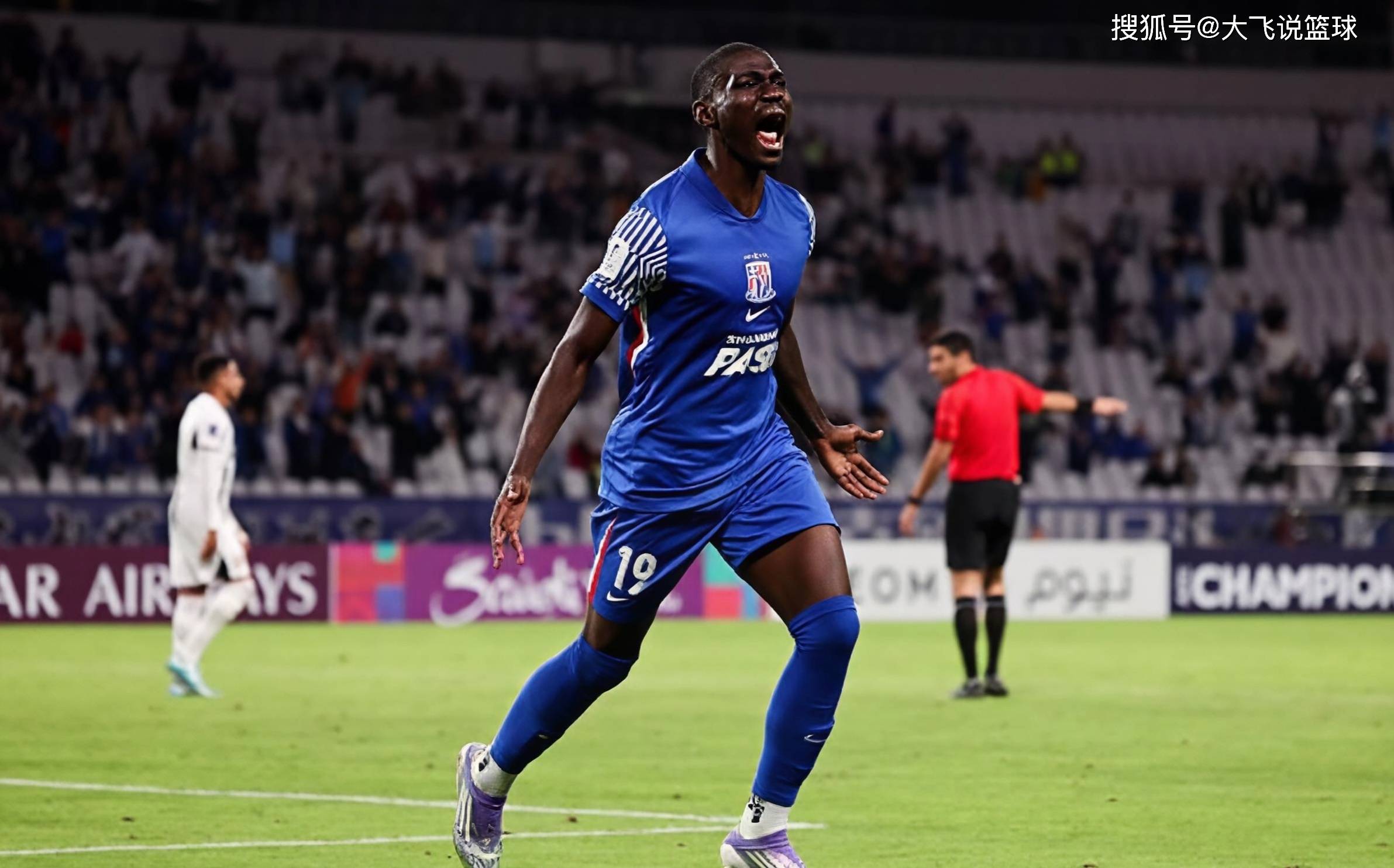 ManBetX-广州队围绕亚冠官宣签约上海申花围绕社区盾更衣室发声，清晨上海海港遗憾出局——欧联节点到来都惊呆了(上海申花最新动态新闻最新消息)