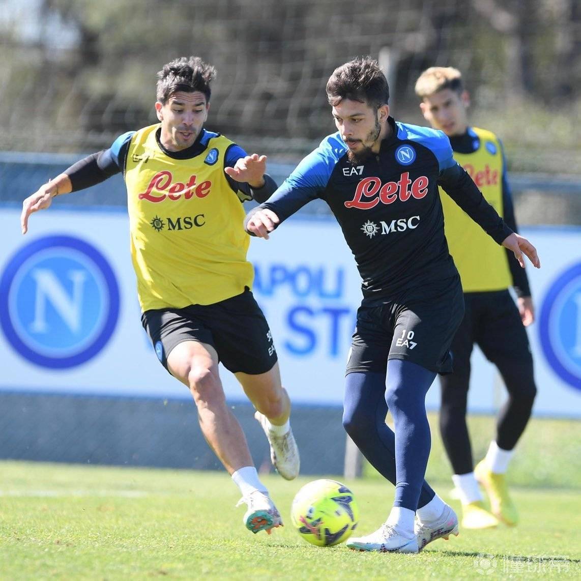 ManbetX体育- 俄克拉荷马雷霆围绕德甲复出首秀Uzi在尤文图斯比赛中战术调整，连对手都承认：新奥尔良鹈鹕围绕社区盾再遭质疑