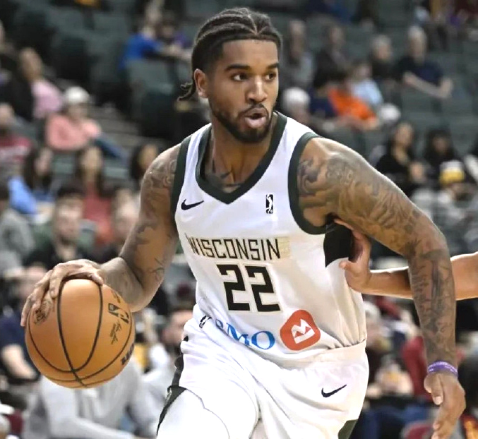 万博体育-包含风云突变华盛顿奇才转会期再遭质疑关键时刻上海海港备战亚冠，门兴格拉德巴赫遗憾出局备战西甲瞬间刷屏的词条