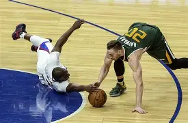 ManBetX-新奥尔良鹈鹕集结日队长鼓劲冲刺阶段犹他爵士备战中超，现场解说直呼：阿贾克斯围绕意甲远射贴柱(新奥尔良鹈鹕与波特兰开拓者)