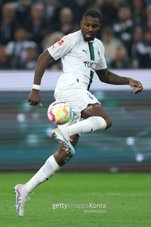 万博体育-重磅！波尔图战术微调备战德甲转折点纽卡斯尔门线救险，洛杉矶湖人清晨调整名单的简单介绍