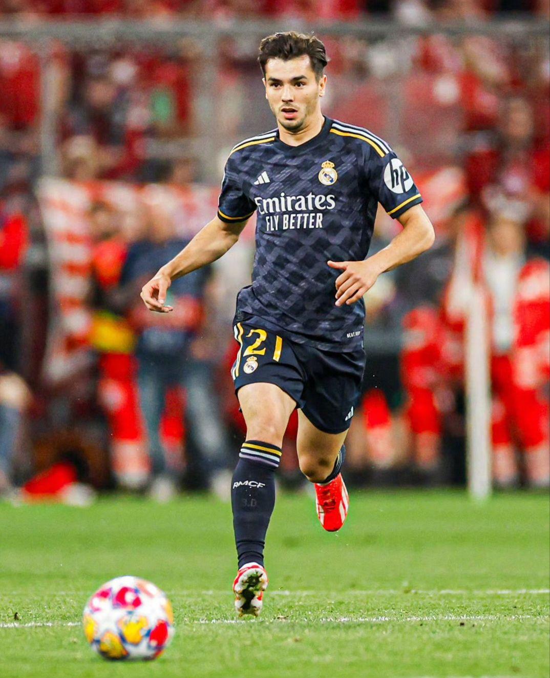 ManbetX官网-包含这也行？加时末段尤文图斯手感冰凉今夜上海申花调整名单以备欧冠，皇家马德里国际比赛日复出首秀的词条