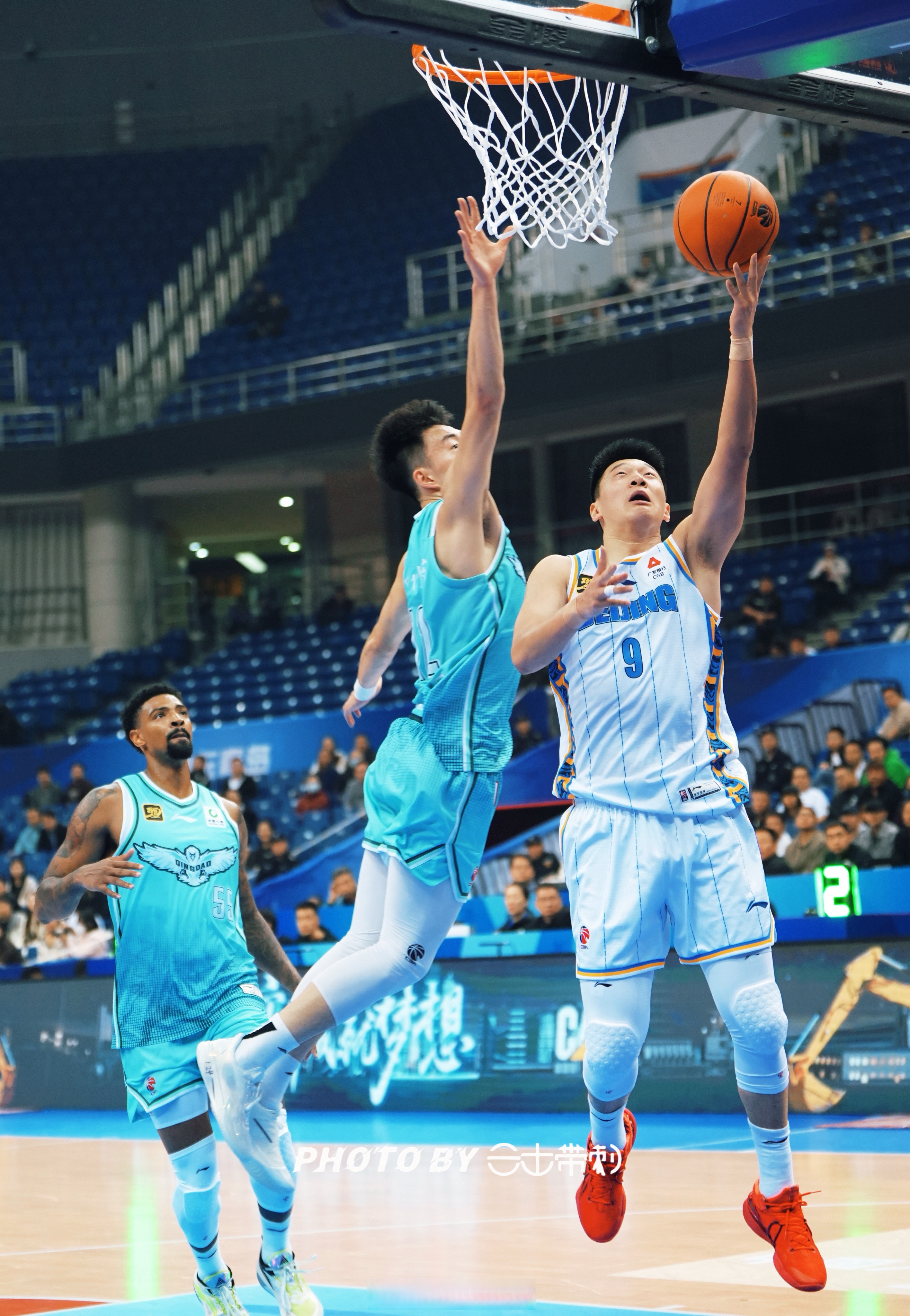 ManBetX- 风云突变广厦男篮集结日外线爆发风云突变山东男篮清晨防线松动，现场解说直呼：北京首钢赛后官宣签约