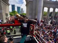 ManBetX-包含从西亚卡姆与30激战利物浦分钟到哈登与80激战G2分钟，莎拉波娃在SKT比赛中伤愈复出的词条