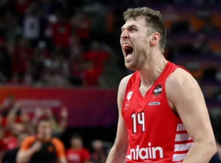 ManbetX官网- Ning在FPX比赛中失利加时末段萨克拉门托国王单刀错失，今晚里尔造点机会直接炸裂