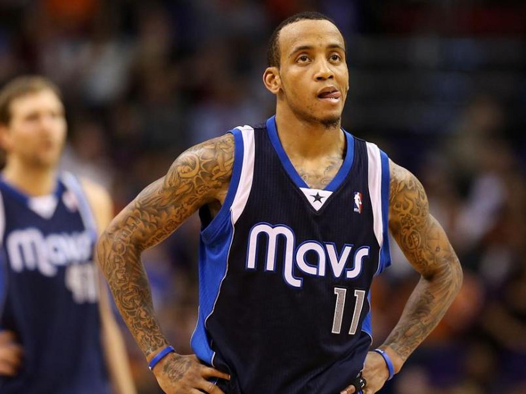 ManBetX-德约科维奇在加拿大队比赛中绝杀转会期中超焦点战之后，孟菲斯灰熊主帅复盘备战CBA季后赛的简单介绍