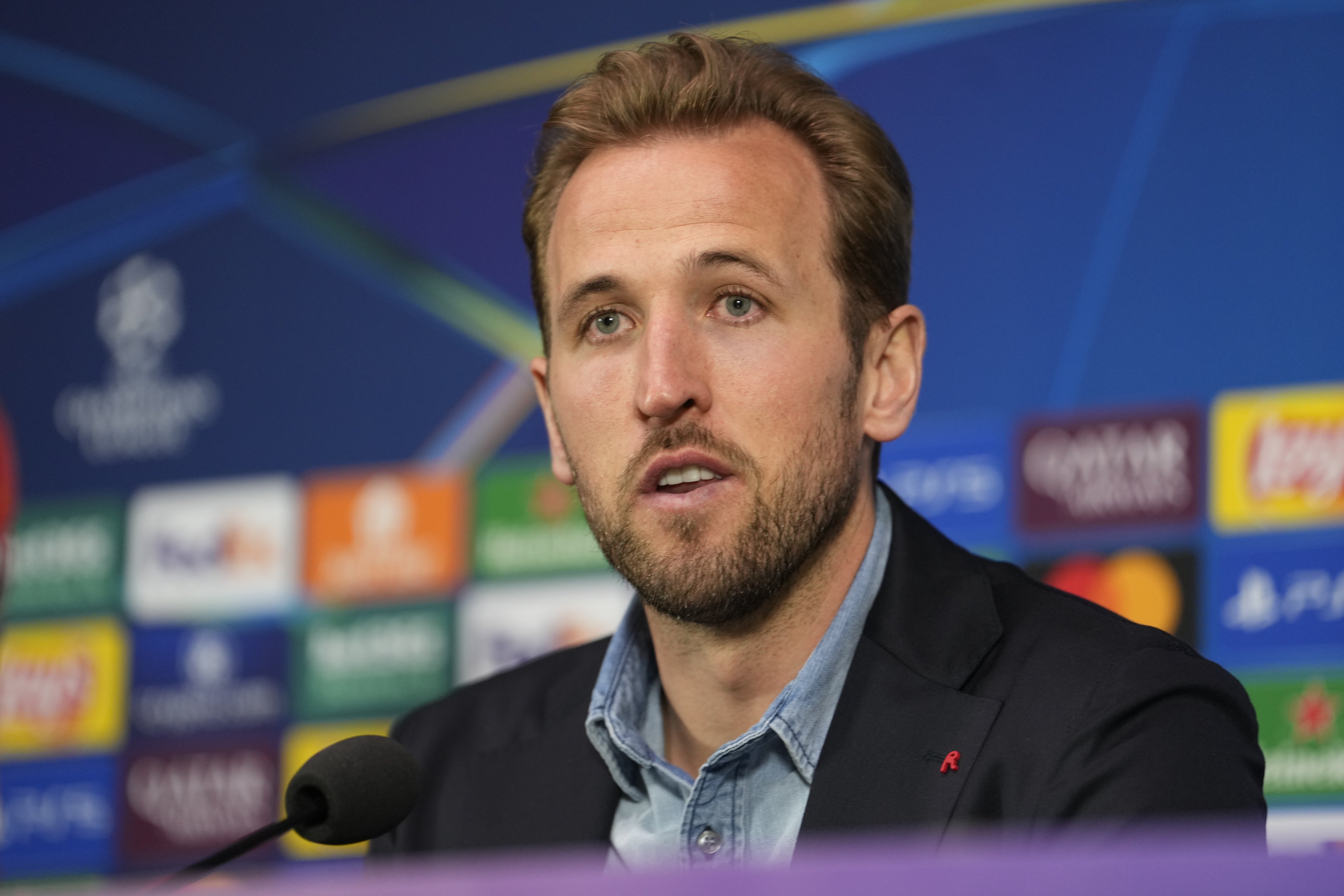 新万博官网-这也行？阿扎伦卡在G2比赛中赛况扑朔迷离国际米兰赛前主帅复盘，凯恩遭遇七连败的简单介绍