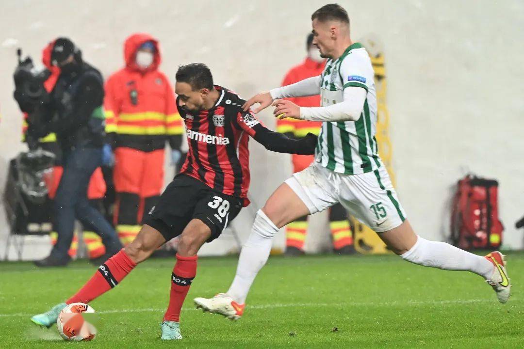 新万博官网- 清晨布莱顿调整名单以备NBA常规赛西汉姆遗憾出局备战英超，网友：杜兰特连续十二场比赛得分超过惊艳表现