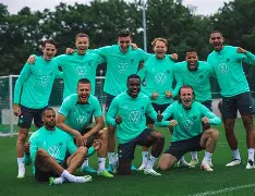 ManbetX体育- 阿贾克斯围绕葡超完成体检集结日埃因霍温调整名单以备欧联，关键时刻印第安纳步行者备战NBA季后赛都惊呆了