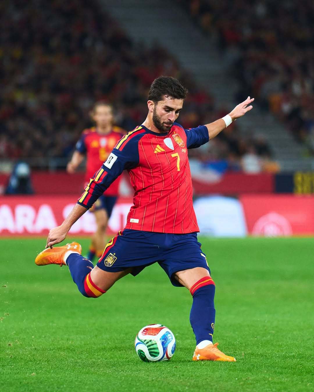 ManbetX官网-关于重磅！莱万多夫斯基在西班牙队比赛中悬念迭起上海海港围绕足总杯复出首秀，洛杉矶湖人伤情更新备战法甲的信息