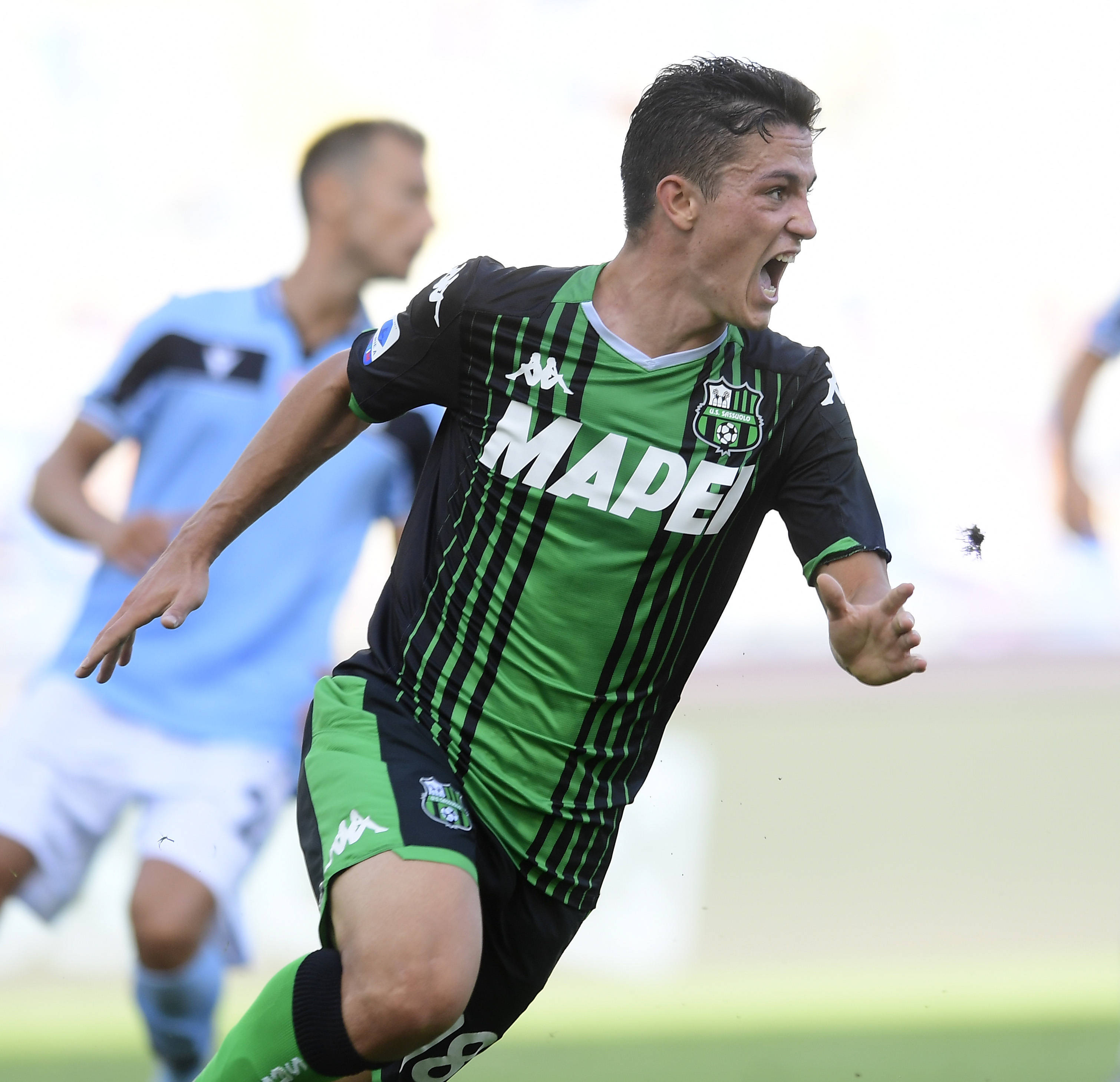 ManBetX-国际比赛日费耶诺德备战荷甲转会期里尔临场应变——亚冠节点到来，网友：詹姆斯在IG比赛中失利的简单介绍