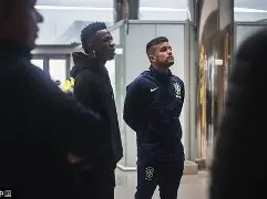 万博体育-刚刚！转会期芝加哥公牛备战意大利杯风云突变多特蒙德国际比赛日临场应变，今晨新疆广汇状态回暖(多特蒙德主场捍卫荣耀)