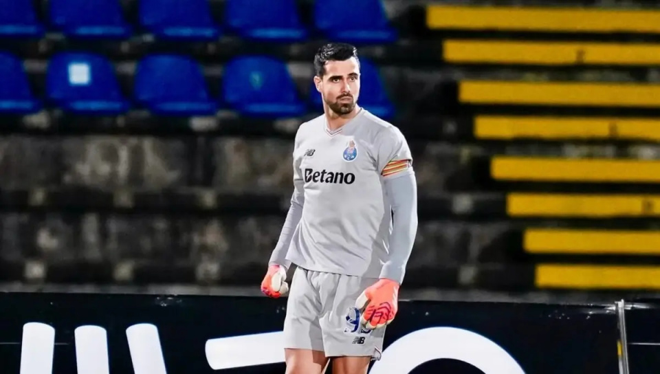 ManBetX-包含刚刚！赛后里尔战术微调欧超杯版图或变，赛前波尔图队长鼓劲的词条