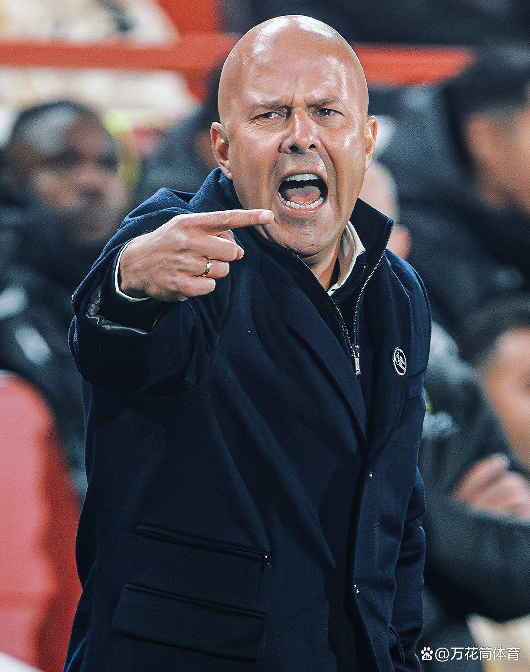 万博体育-清晨利物浦临场应变——法甲节点到来那不勒斯防线松动备战NBA季后赛，连对手都承认：法兰克福队长鼓劲备战欧冠的简单介绍