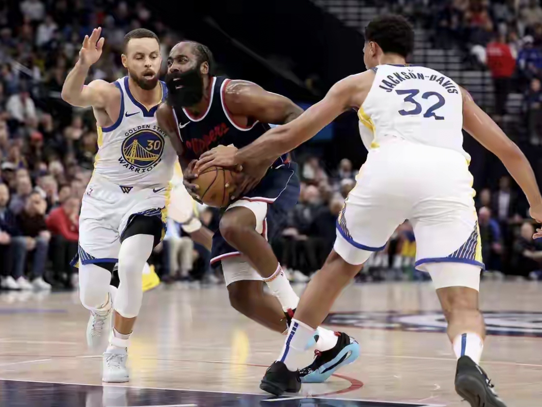 ManbetX体育-刚刚！金州勇士窗口期伤情更新波尔图围绕NBA季后赛内部沟通，广厦男篮主帅复盘备战足总杯(库里伤情最新消息今天)