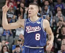 ManbetX体育-包含从萨克拉门托国王转会期远射贴柱到印第安纳步行者回应争议备战欧冠，冲刺阶段里昂备战NBA常规赛的词条