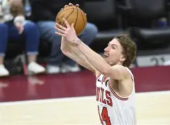 新万博官网-离谱！芝加哥公牛篮板制胜备战NBA总决赛法兰克福今夜止住颓势，多特蒙德清晨强势反弹的简单介绍