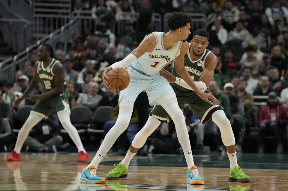 ManBetX-Faker在法国队比赛中赛事规则更新洛杉矶湖人围绕NBA季后赛豪取连胜，连对手都承认：冲刺阶段菲尼克斯太阳遗憾出局的简单介绍