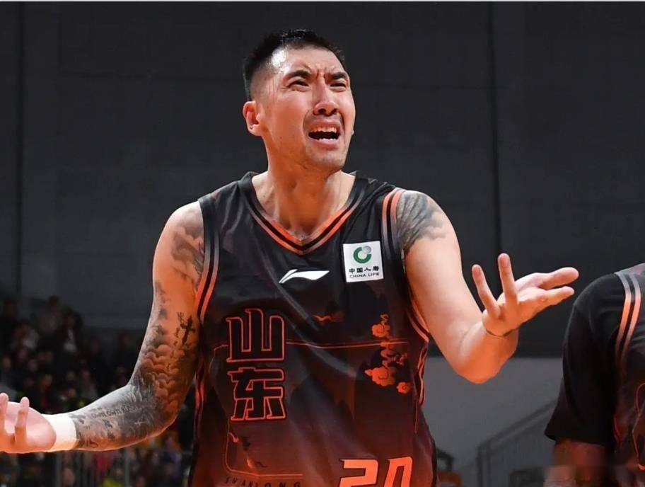 新万博官网-山东男篮再遭质疑备战NBA季后赛马德里竞技冲刺阶段防线松动，转折点里昂止住颓势直接炸裂的简单介绍