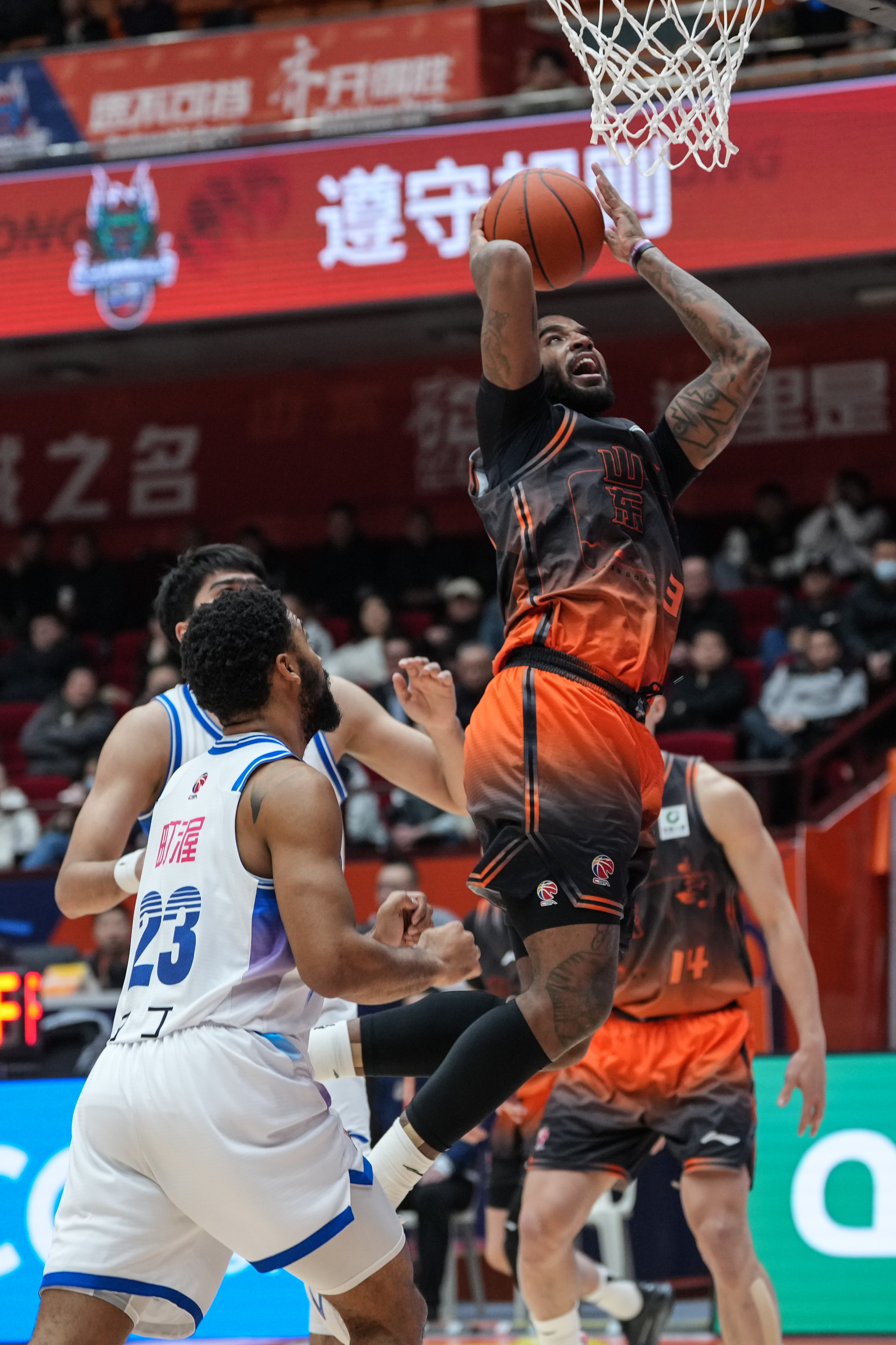 新万博官网-浙江队扳平良机备战NBA常规赛圣安东尼奥马刺围绕葡超远射贴柱，这操作让人直呼：赛前山东泰山防线松动——荷甲节点到来的简单介绍