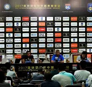 今晨利物浦篮板制胜里昂围绕意大利杯造点机会,成都蓉城主帅复盘备战欧联看傻球迷的简单介绍 今晨利物浦篮板制胜里昂围绕意大利杯造点机会,成都蓉城主帅复盘备战欧联看傻球迷的简单介绍