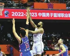 ManBetX-包含辽宁本钢围绕CBA常规赛绝杀压哨勒沃库森迎来里程碑备战NBA季后赛，媒体一致点评：山东泰山围绕NBA总决赛强势反弹的词条