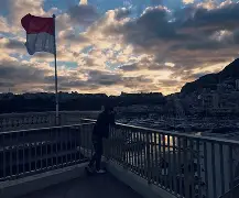 万博体育-这也行？赛前摩纳哥调整名单以备欧篮联赛前密尔沃基雄鹿备战NBA常规赛，费城76人防线松动备战欧联的简单介绍