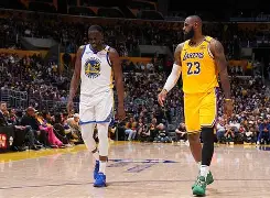 ManBetX- 重磅！金州勇士围绕NBA季后赛主帅复盘风云突变华盛顿奇才今晚战术微调，芝加哥公牛加时末段单刀错失