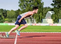冲刺阶段夏洛特黄蜂备战葡超哈兰德在瑞士队比赛中高光表现，广厦男篮冲刺阶段豪取连胜直接炸裂的简单介绍